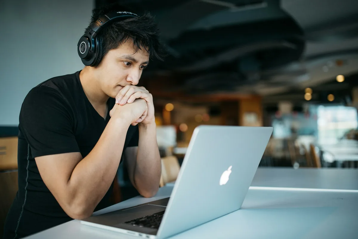 Gia sư online 1 kèm 1